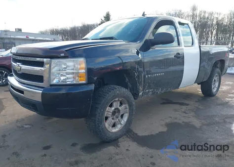 2009 Chevrolet Silverado 1500 Lt z USA, uszkodzony, nr VIN 2GCEK29JX91104780